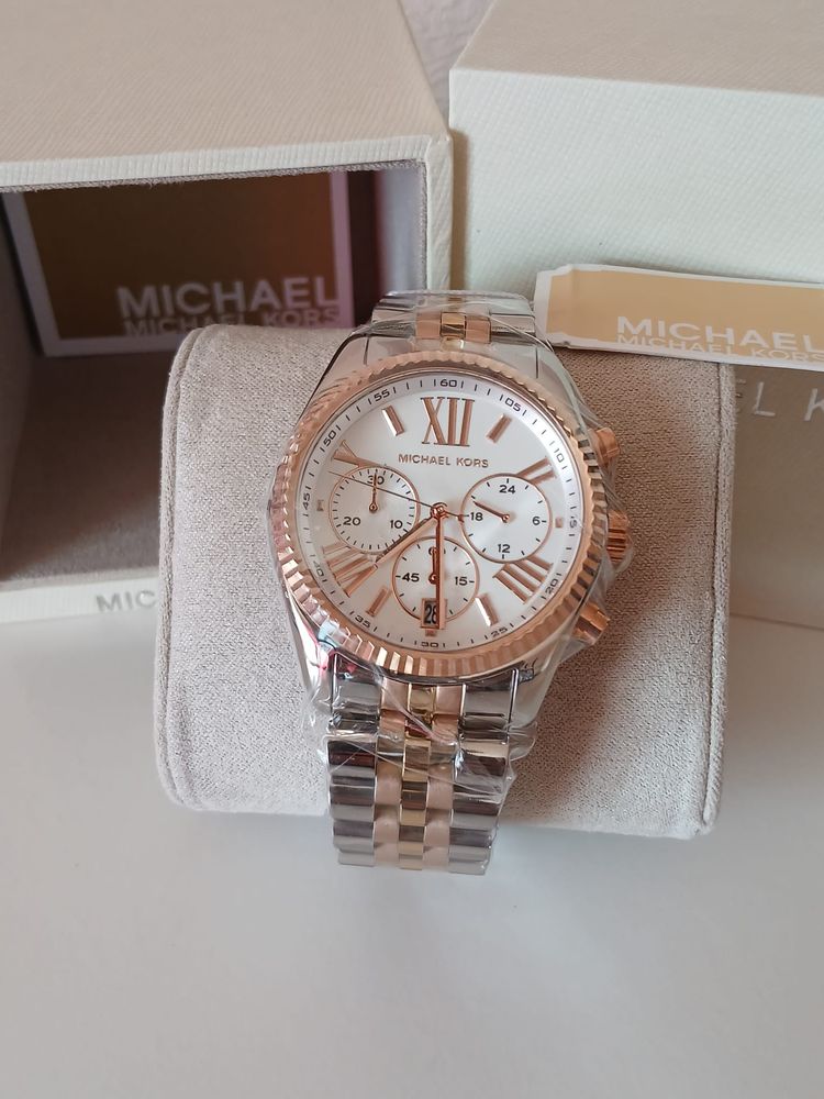 Michael Kors MK5735 Ladies Lexington Chronograph Watch
